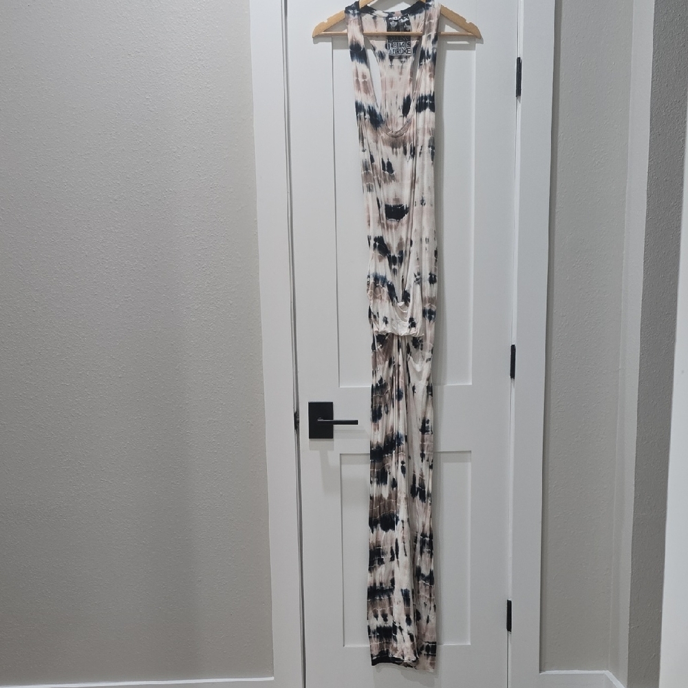 Tie-Dye Sleeveless Maxi Dress